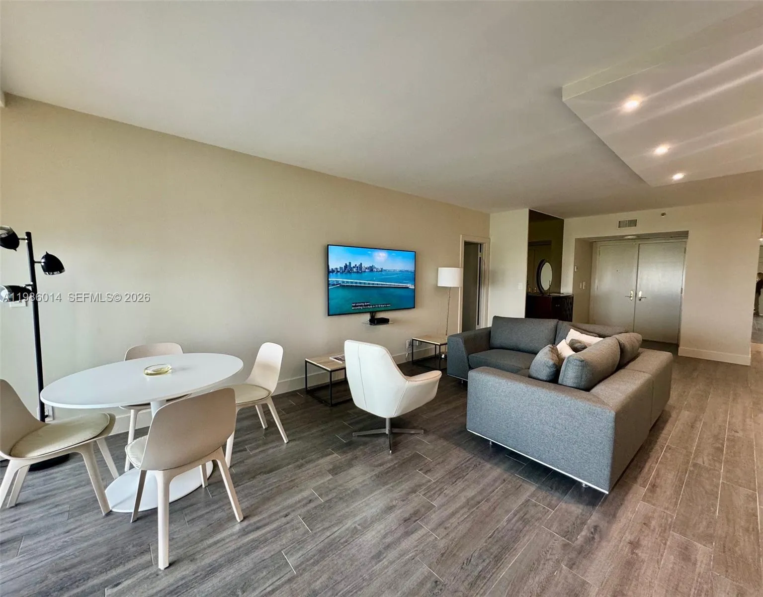 20281 E Country Club Dr 2405, Aventura, Florida 33, Aventura, Florida 33180, 2 Bedrooms Bedrooms, ,2 BathroomsBathrooms,Residential Lease,For Rent,20281 E Country Club Dr 2405, Aventura, Florida 33,A11986014