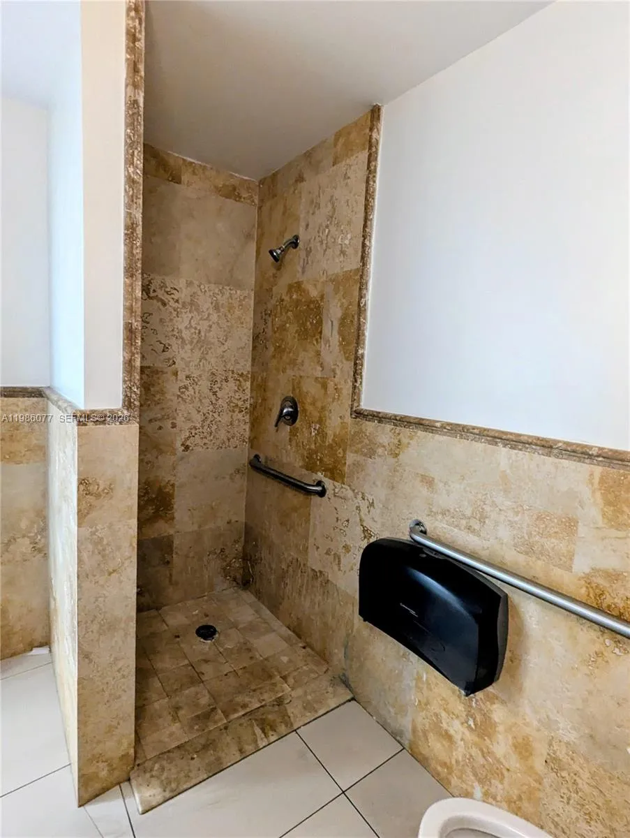 1100 W Oakland Park Blvd, Wilton Manors, Florida 3, Wilton Manors, Florida 33311, ,Commercial Lease,For Rent,1100 W Oakland Park Blvd, Wilton Manors, Florida 3,A11986077