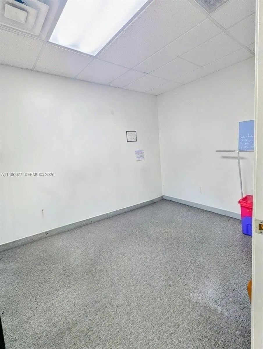 1100 W Oakland Park Blvd, Wilton Manors, Florida 3, Wilton Manors, Florida 33311, ,Commercial Lease,For Rent,1100 W Oakland Park Blvd, Wilton Manors, Florida 3,A11986077