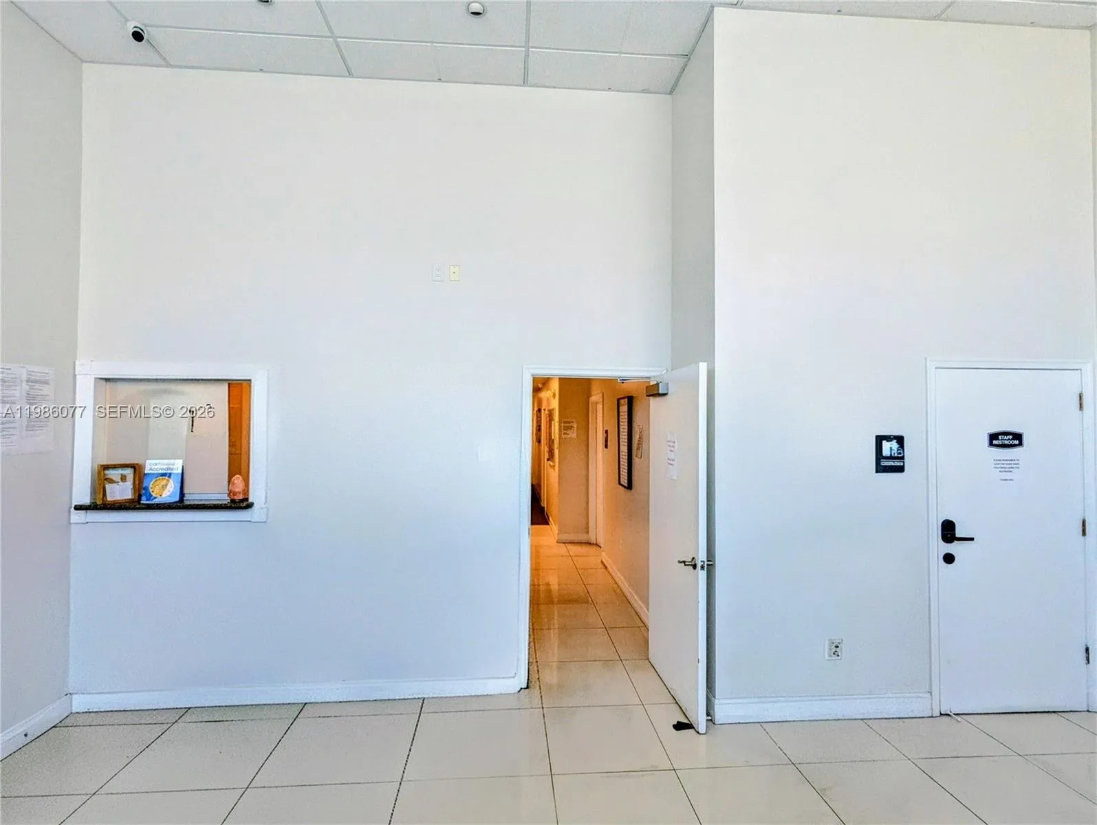 1100 W Oakland Park Blvd, Wilton Manors, Florida 3, Wilton Manors, Florida 33311, ,Commercial Lease,For Rent,1100 W Oakland Park Blvd, Wilton Manors, Florida 3,A11986077