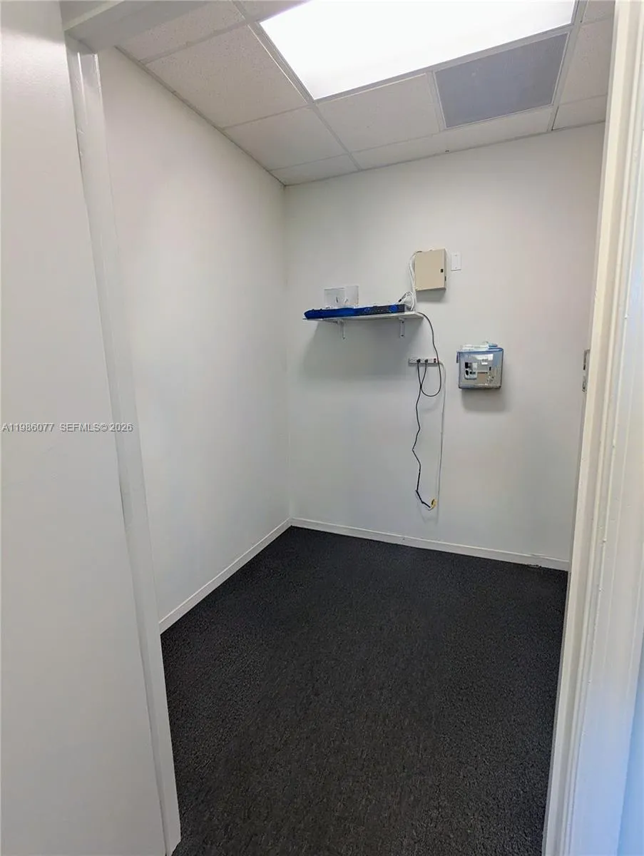 1100 W Oakland Park Blvd, Wilton Manors, Florida 3, Wilton Manors, Florida 33311, ,Commercial Lease,For Rent,1100 W Oakland Park Blvd, Wilton Manors, Florida 3,A11986077