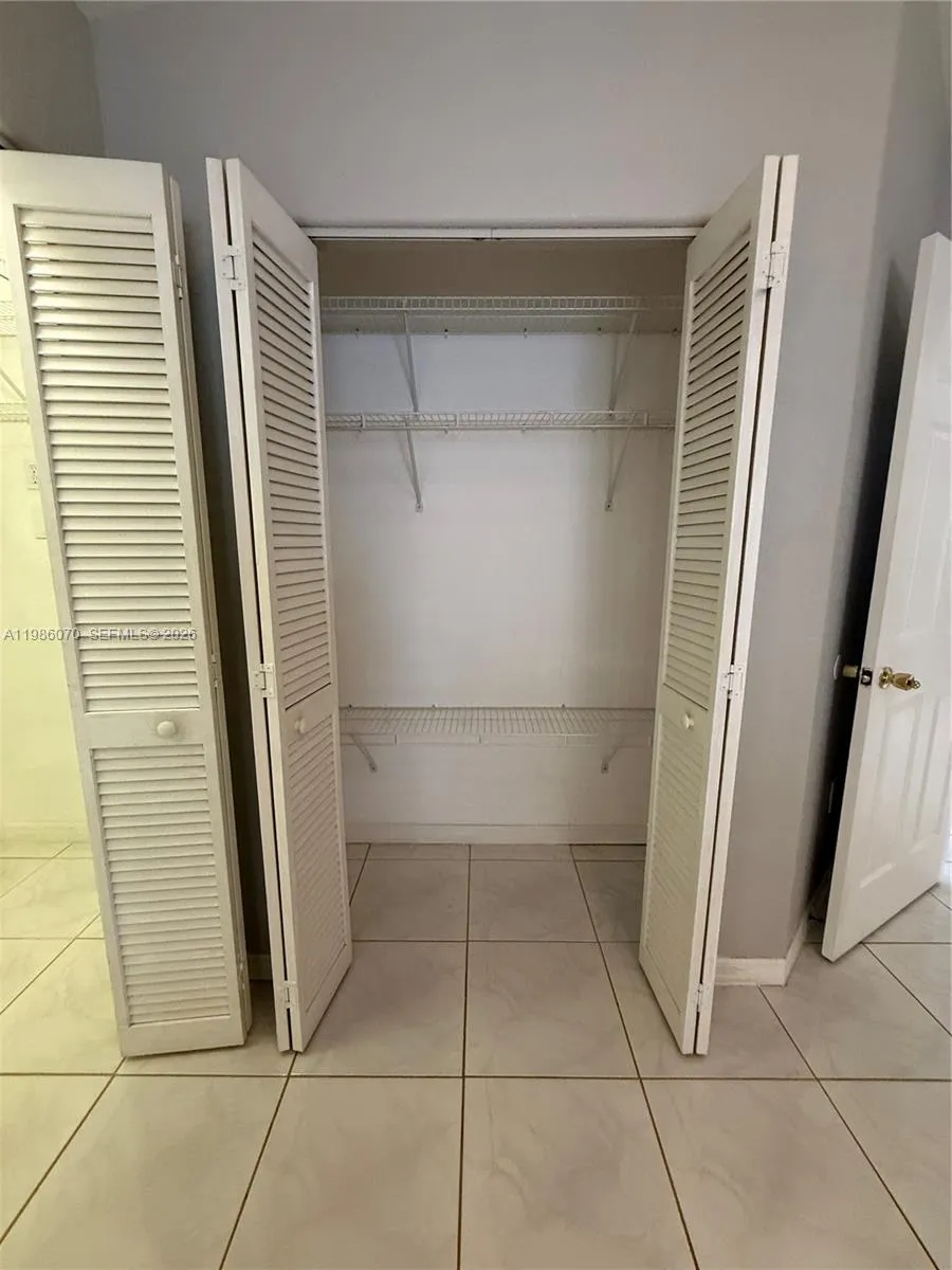 main bedroom 2nd closet