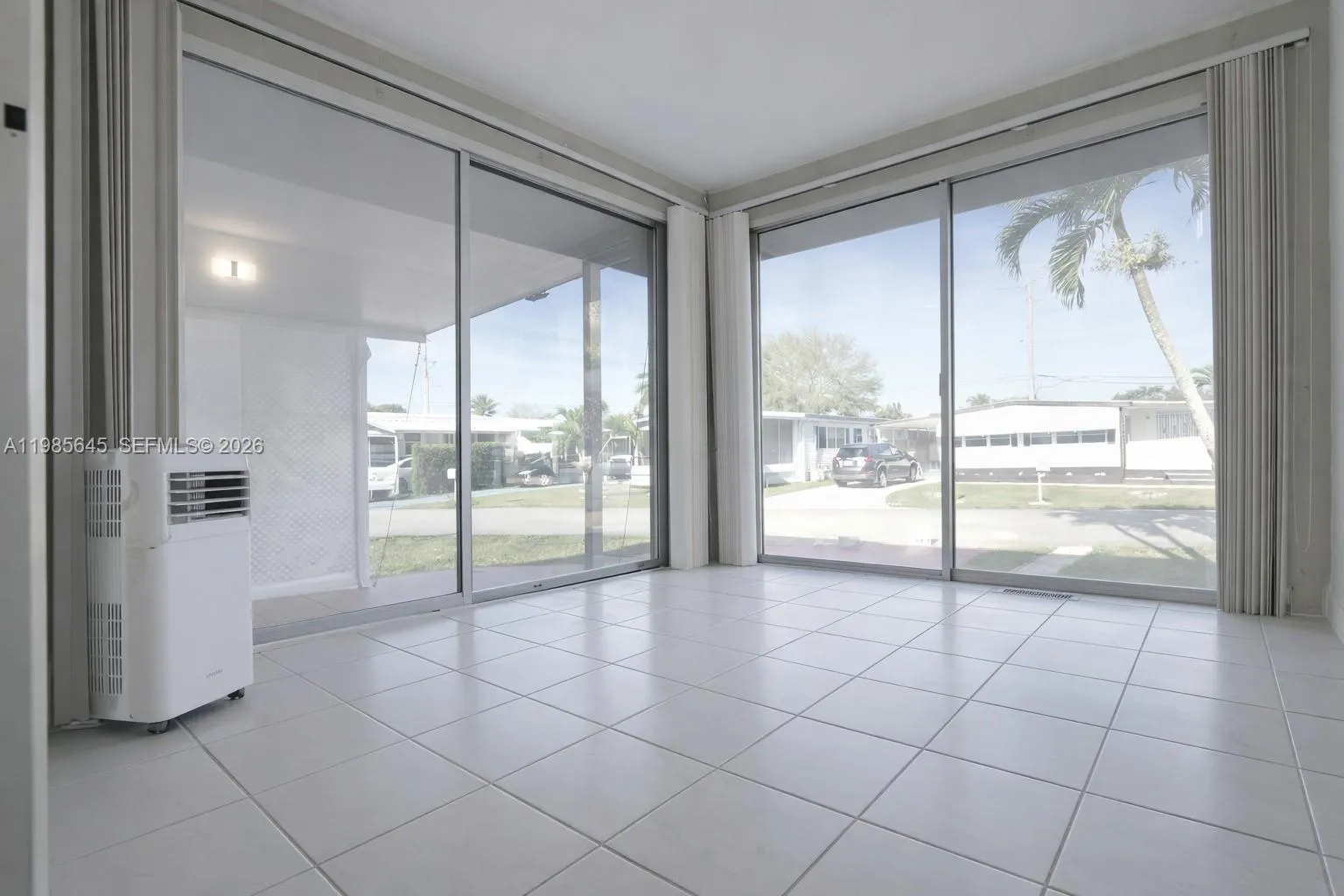 2260 Sw 85th Way, Davie, Florida 33324, Davie, Florida 33324, 3 Bedrooms Bedrooms, ,3 BathroomsBathrooms,Residential,For Sale,2260 Sw 85th Way, Davie, Florida 33324,A11985645