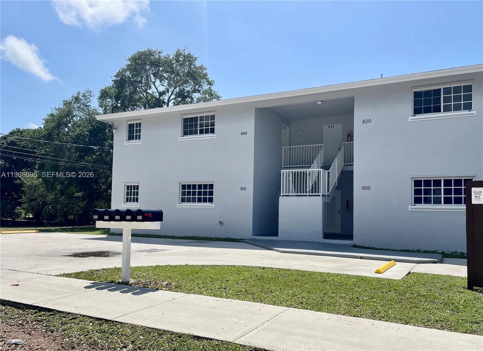 800 Sw 10th Ave 840, Hallandale Beach, Florida 330, Hallandale Beach, Florida 33009, 2 Bedrooms Bedrooms, ,1 BathroomBathrooms,Residential Lease,For Rent,800 Sw 10th Ave 840, Hallandale Beach, Florida 330,A11986095