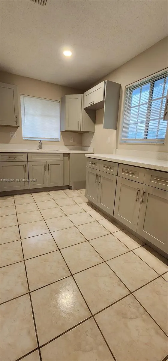 800 Sw 10th Ave 840, Hallandale Beach, Florida 330, Hallandale Beach, Florida 33009, 2 Bedrooms Bedrooms, ,1 BathroomBathrooms,Residential Lease,For Rent,800 Sw 10th Ave 840, Hallandale Beach, Florida 330,A11986095