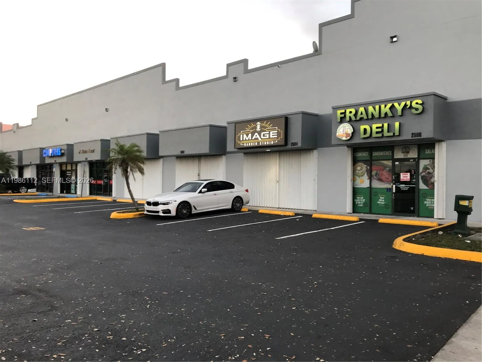 CORNER AND FRONT BUILDING FACING 84 W STREET HIALEAH
