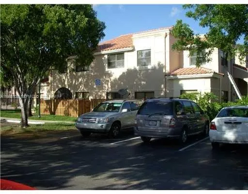 513 Racquet Club Rd 55, Weston, Florida 33326, Weston, Florida 33326, 3 Bedrooms Bedrooms, ,2 BathroomsBathrooms,Residential Lease,For Rent,513 Racquet Club Rd 55, Weston, Florida 33326,A11986108