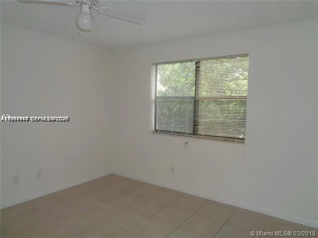 650 S Park Rd 21-5, Hollywood, Florida 33021, Hollywood, Florida 33021, 3 Bedrooms Bedrooms, ,2 BathroomsBathrooms,Residential Lease,For Rent,650 S Park Rd 21-5, Hollywood, Florida 33021,A11986118