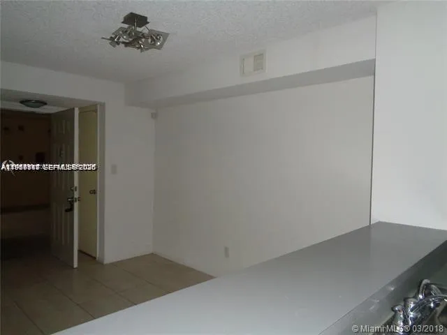 650 S Park Rd 21-5, Hollywood, Florida 33021, Hollywood, Florida 33021, 3 Bedrooms Bedrooms, ,2 BathroomsBathrooms,Residential Lease,For Rent,650 S Park Rd 21-5, Hollywood, Florida 33021,A11986118