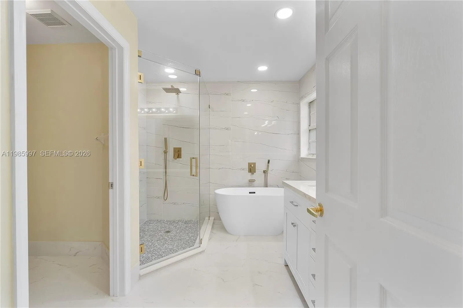 5310 Nw 124th Way, Coral Springs, Florida 33076, Coral Springs, Florida 33076, 4 Bedrooms Bedrooms, ,2 BathroomsBathrooms,Residential Lease,For Rent,5310 Nw 124th Way, Coral Springs, Florida 33076,A11985997
