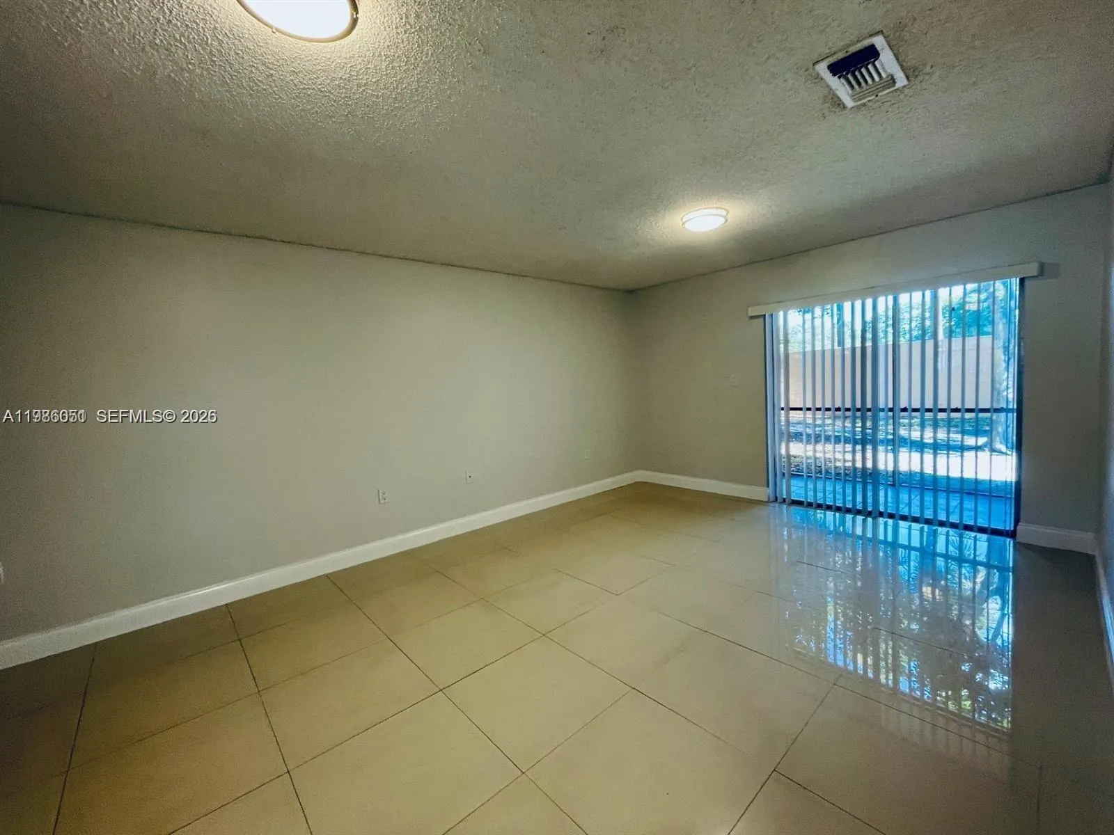 2201 Sw 80th Ter 2201, Miramar, Florida 33025, Miramar, Florida 33025, 2 Bedrooms Bedrooms, ,2 BathroomsBathrooms,Residential Lease,For Rent,2201 Sw 80th Ter 2201, Miramar, Florida 33025,A11986051