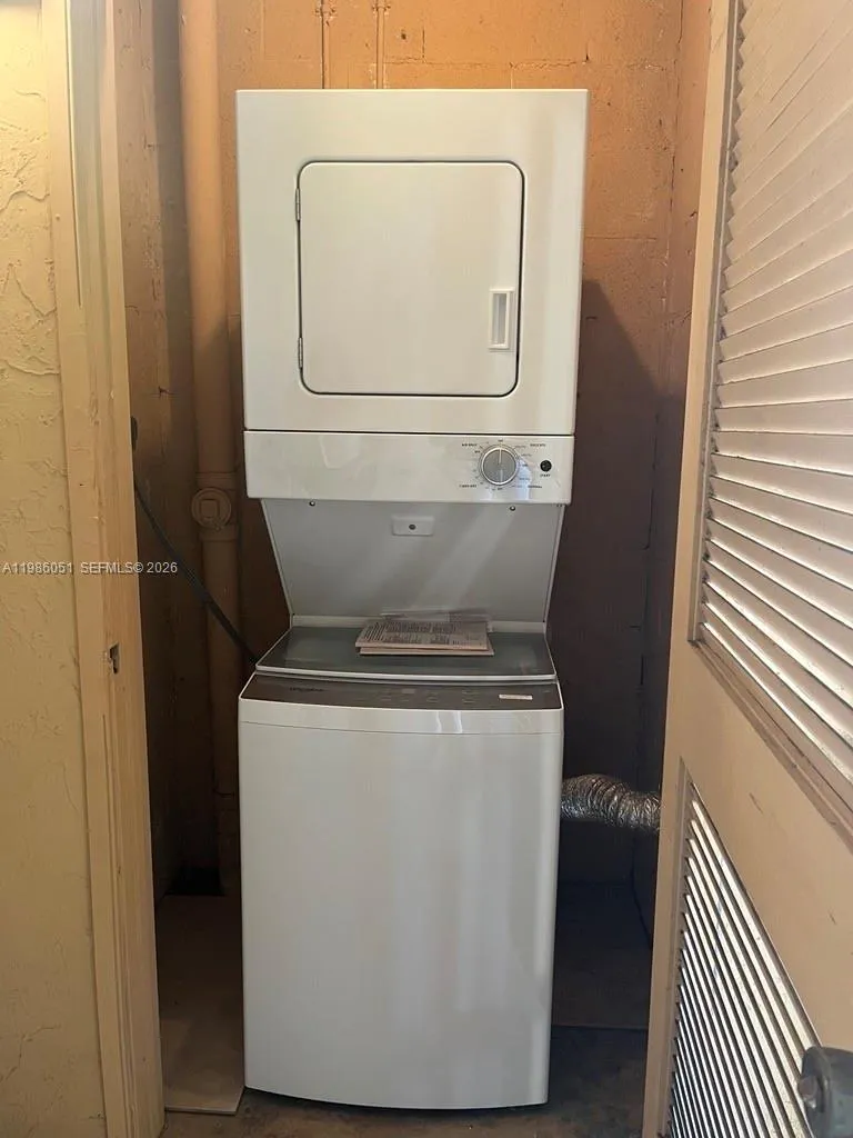 2201 Sw 80th Ter 2201, Miramar, Florida 33025, Miramar, Florida 33025, 2 Bedrooms Bedrooms, ,2 BathroomsBathrooms,Residential Lease,For Rent,2201 Sw 80th Ter 2201, Miramar, Florida 33025,A11986051