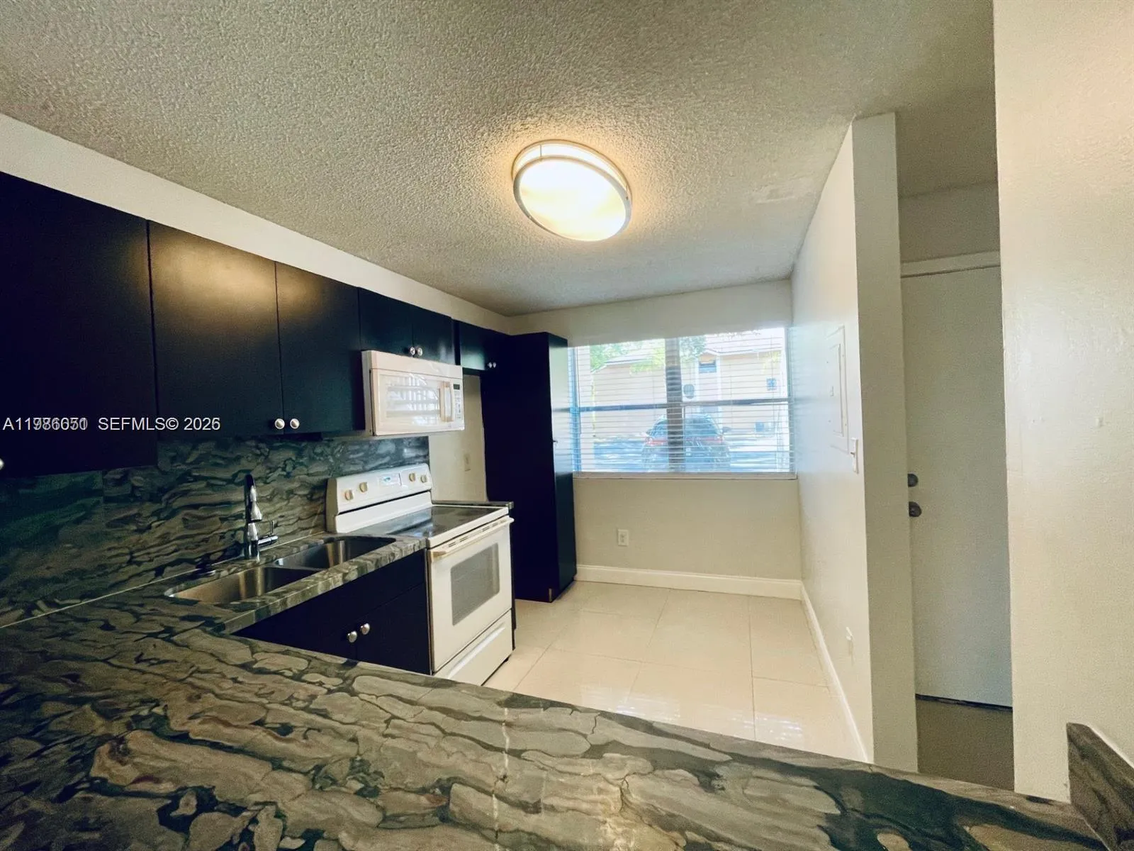 2201 Sw 80th Ter 2201, Miramar, Florida 33025, Miramar, Florida 33025, 2 Bedrooms Bedrooms, ,2 BathroomsBathrooms,Residential Lease,For Rent,2201 Sw 80th Ter 2201, Miramar, Florida 33025,A11986051