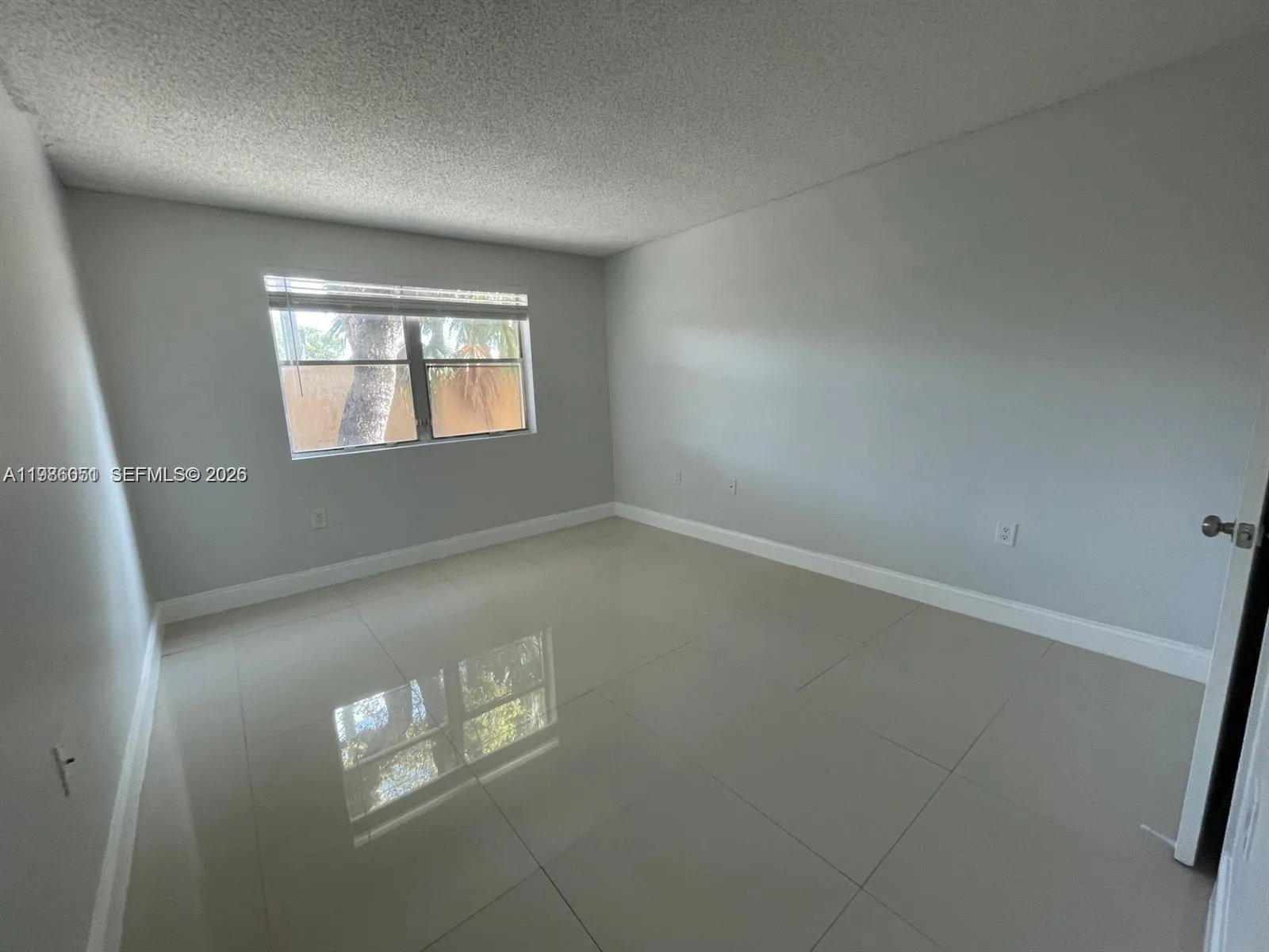 2201 Sw 80th Ter 2201, Miramar, Florida 33025, Miramar, Florida 33025, 2 Bedrooms Bedrooms, ,2 BathroomsBathrooms,Residential Lease,For Rent,2201 Sw 80th Ter 2201, Miramar, Florida 33025,A11986051