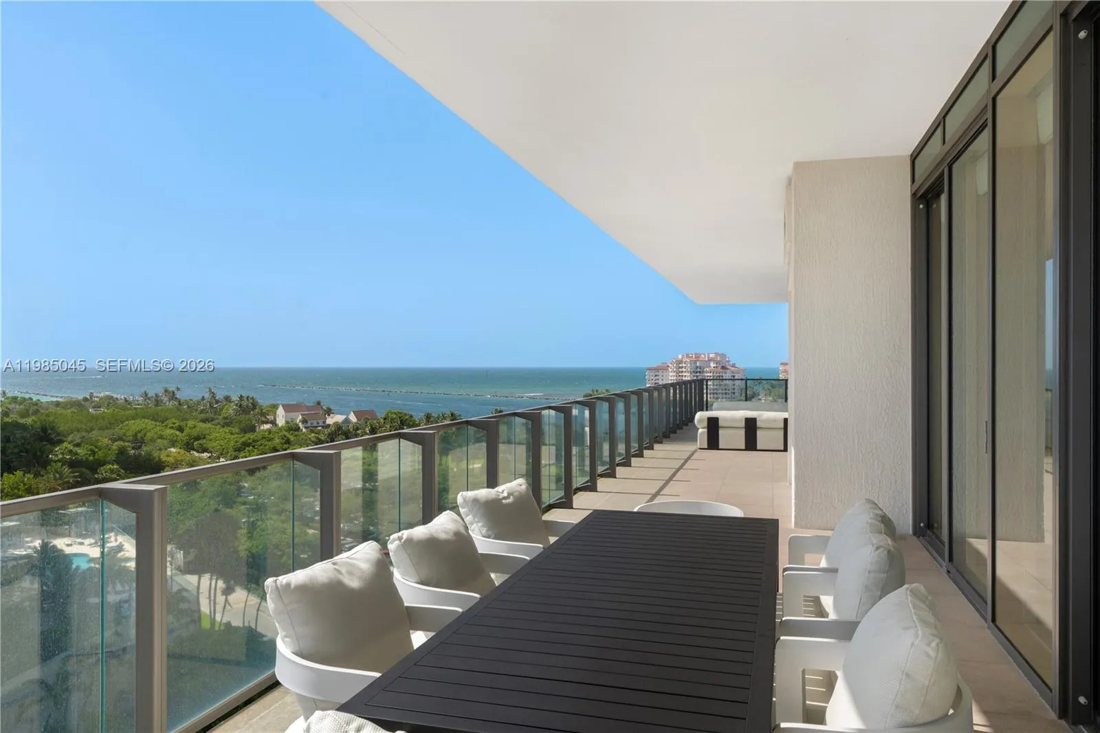 800 S Pointe Dr 901, Miami Beach, Florida 33139, Miami Beach, Florida 33139, 4 Bedrooms Bedrooms, ,3 BathroomsBathrooms,Residential,For Sale,800 S Pointe Dr 901, Miami Beach, Florida 33139,A11985045