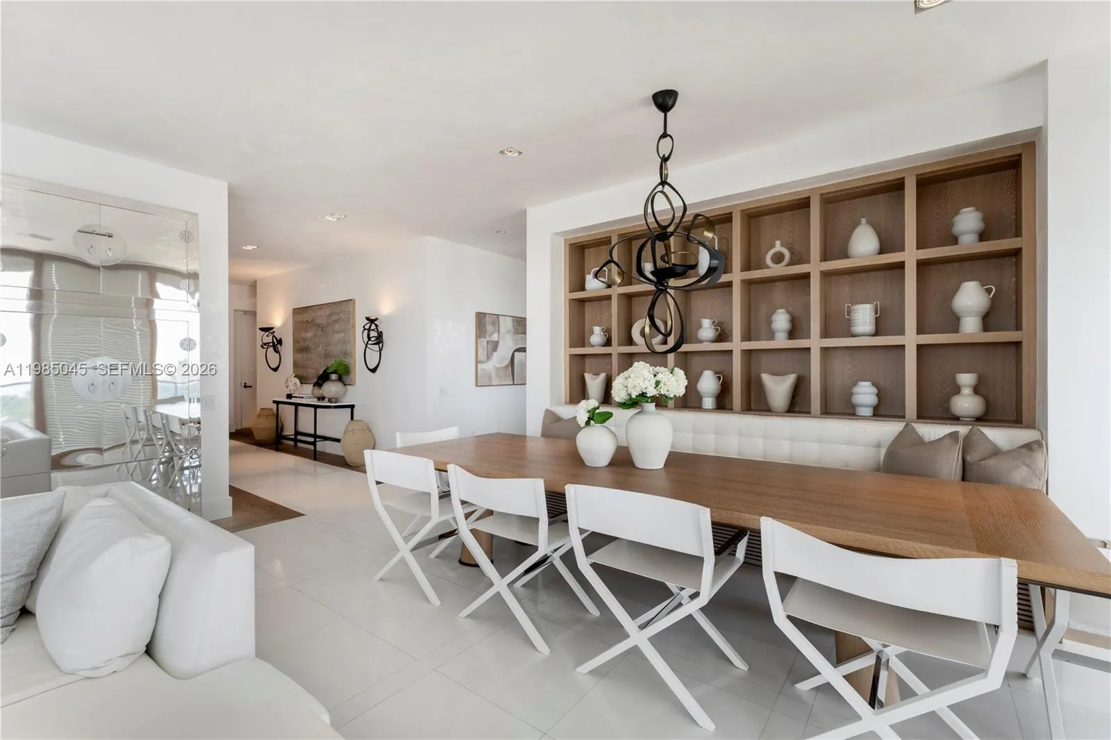 800 S Pointe Dr 901, Miami Beach, Florida 33139, Miami Beach, Florida 33139, 4 Bedrooms Bedrooms, ,3 BathroomsBathrooms,Residential,For Sale,800 S Pointe Dr 901, Miami Beach, Florida 33139,A11985045