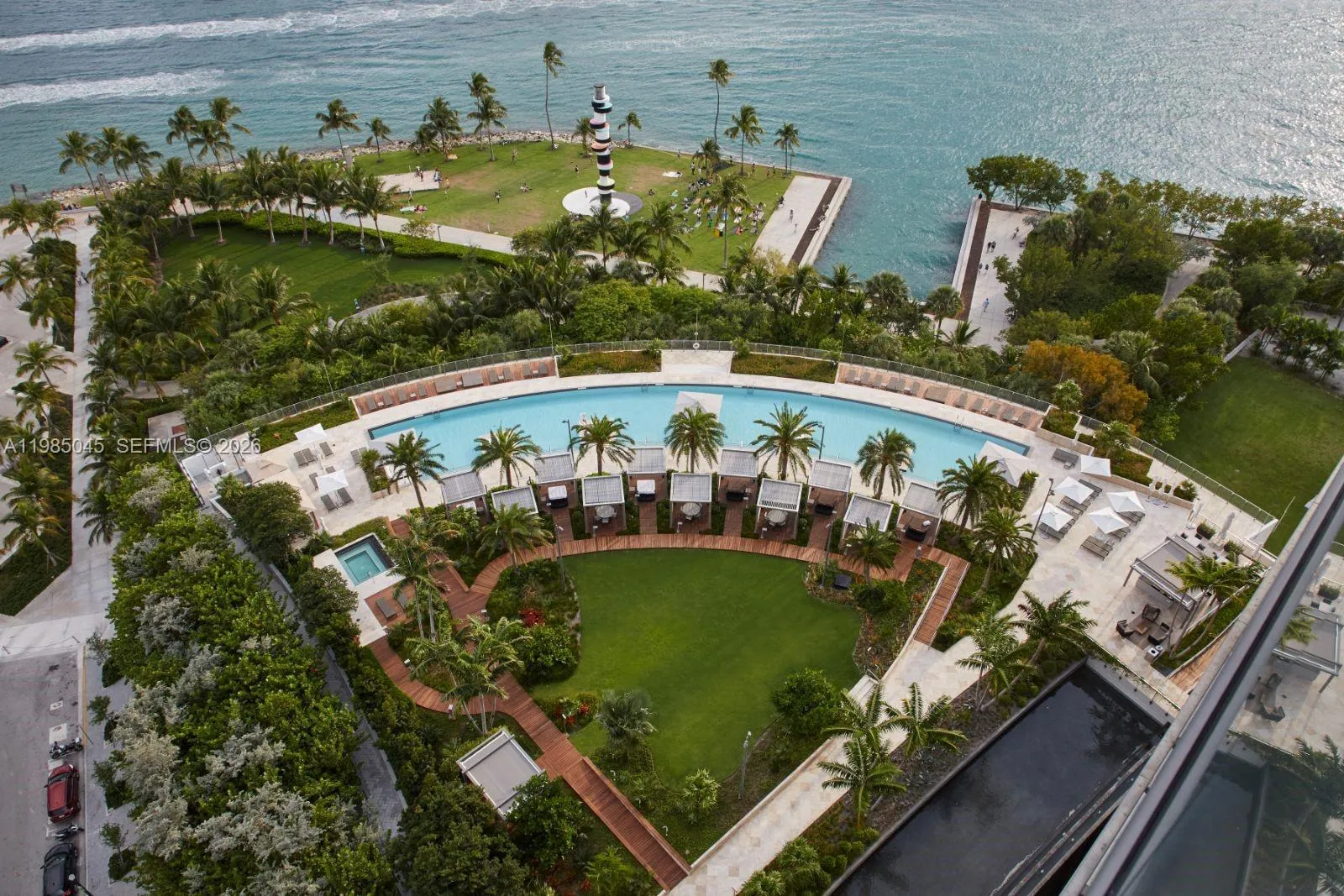 800 S Pointe Dr 901, Miami Beach, Florida 33139, Miami Beach, Florida 33139, 4 Bedrooms Bedrooms, ,3 BathroomsBathrooms,Residential,For Sale,800 S Pointe Dr 901, Miami Beach, Florida 33139,A11985045