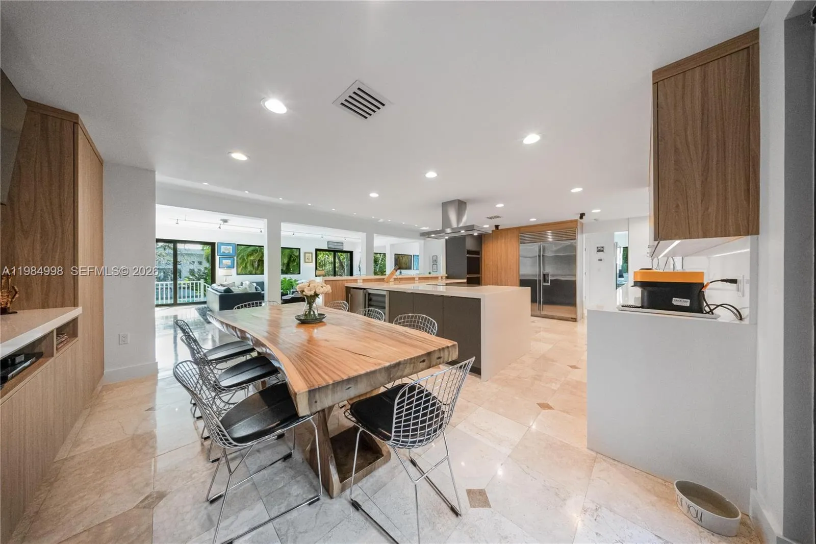 5981 Sw 136th St, Pinecrest, Florida 33156, Pinecrest, Florida 33156, 7 Bedrooms Bedrooms, ,5 BathroomsBathrooms,Residential,For Sale,5981 Sw 136th St, Pinecrest, Florida 33156,A11984998