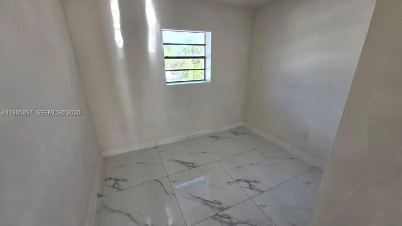208 Avondale Dr 11, Pompano Beach, Florida 33060, Pompano Beach, Florida 33060, 3 Bedrooms Bedrooms, ,1 BathroomBathrooms,Residential Lease,For Rent,208 Avondale Dr 11, Pompano Beach, Florida 33060,A11985891