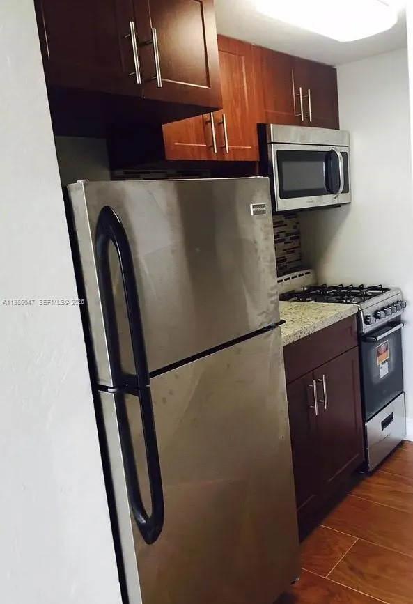 6484 Indian Creek Dr 315, Miami Beach, Florida 331, Miami Beach, Florida 33141, ,Residential Lease,For Rent,6484 Indian Creek Dr 315, Miami Beach, Florida 331,A11986047