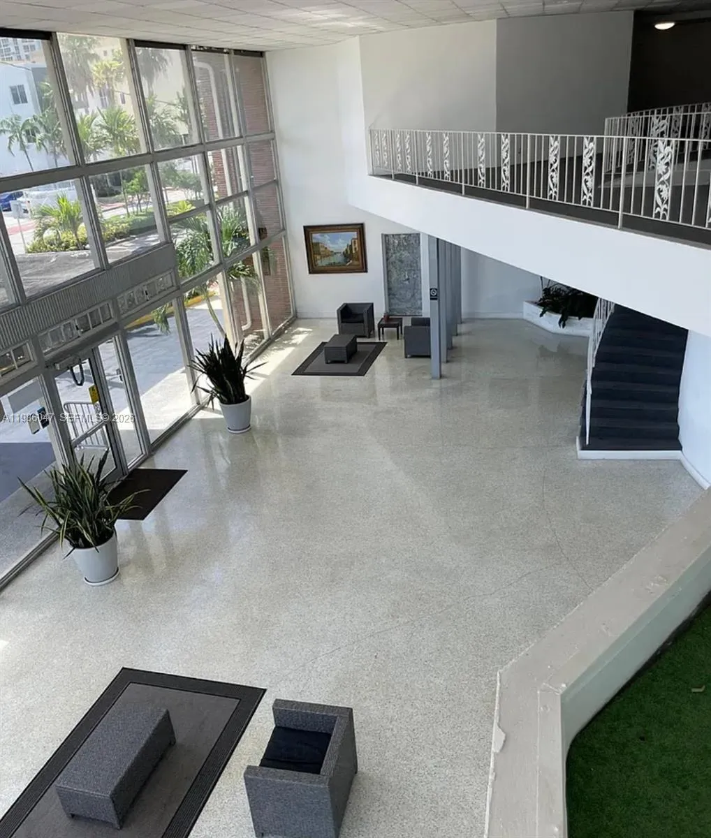 6484 Indian Creek Dr 315, Miami Beach, Florida 331, Miami Beach, Florida 33141, ,Residential Lease,For Rent,6484 Indian Creek Dr 315, Miami Beach, Florida 331,A11986047