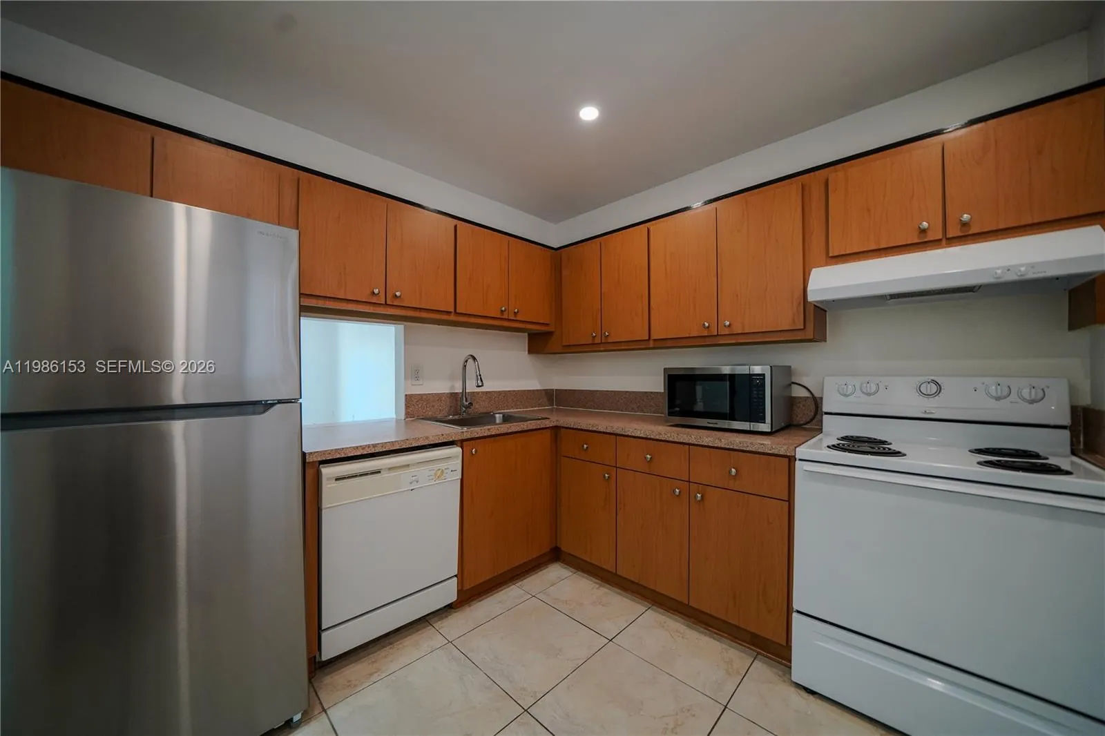 7920 Camino Real M-401, Miami, Florida 33143, Miami, Florida 33143, 2 Bedrooms Bedrooms, ,1 BathroomBathrooms,Residential Lease,For Rent,7920 Camino Real M-401, Miami, Florida 33143,A11986153