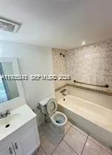 16950 W Dixie Hwy A128 Hwy A128, North Miami Beach, North Miami Beach, Florida 33160, 1 Bedroom Bedrooms, ,1 BathroomBathrooms,Residential,For Sale,16950 W Dixie Hwy A128 Hwy A128, North Miami Beach,A11985043