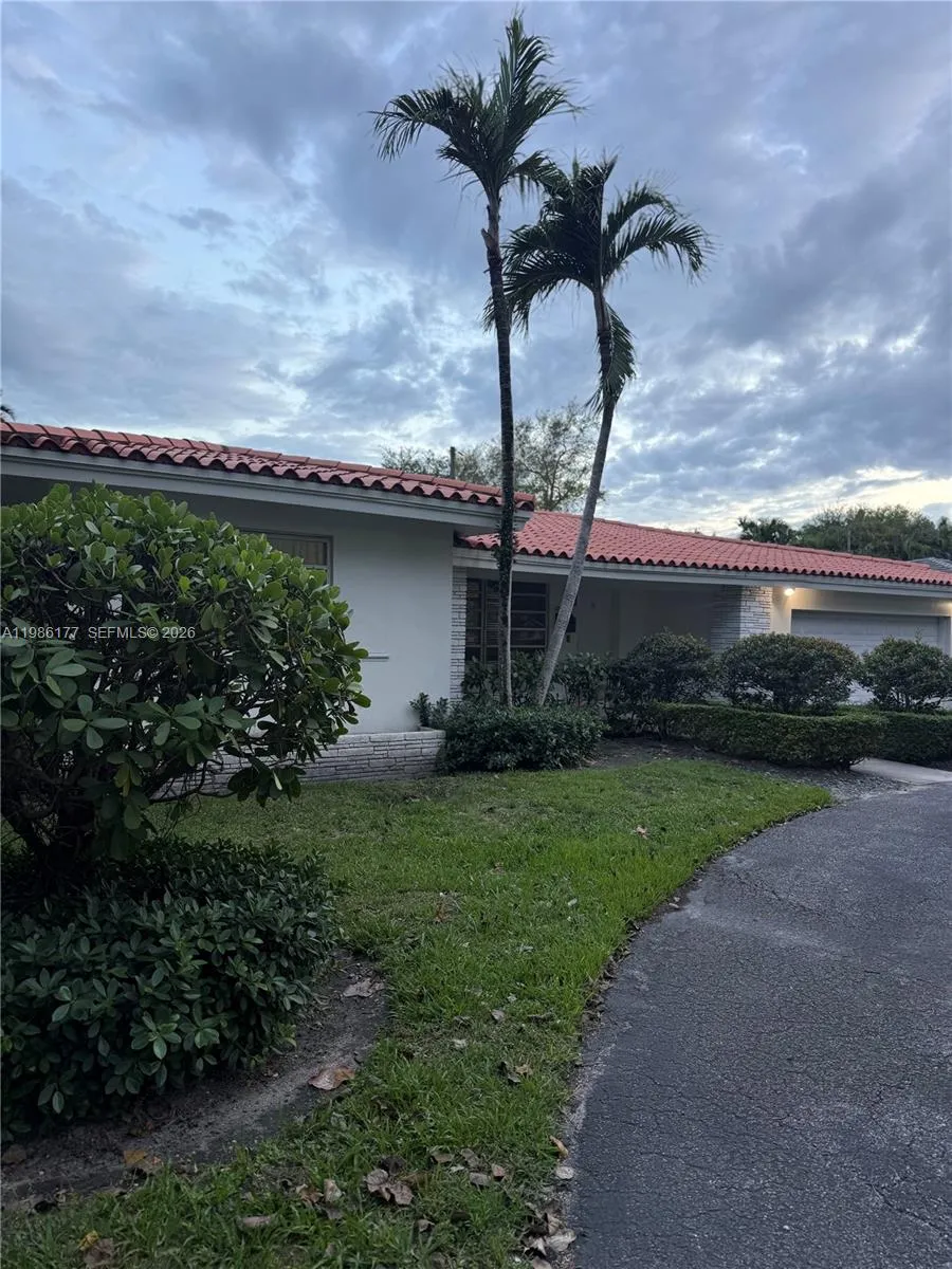 1208 Bird Rd, Coral Gables, Florida 33146, Coral Gables, Florida 33146, 3 Bedrooms Bedrooms, ,2 BathroomsBathrooms,Residential,For Sale,1208 Bird Rd, Coral Gables, Florida 33146,A11986177