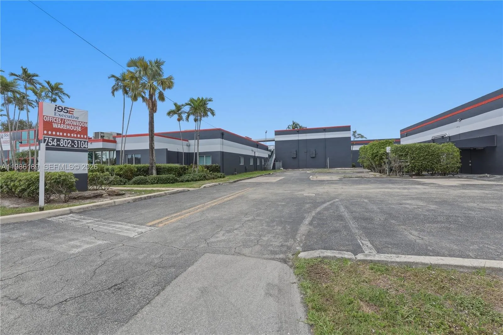 2950 N 28th Ter, Hollywood, Florida 33020, Hollywood, Florida 33020, ,Commercial Lease,For Rent,2950 N 28th Ter, Hollywood, Florida 33020,A11986189