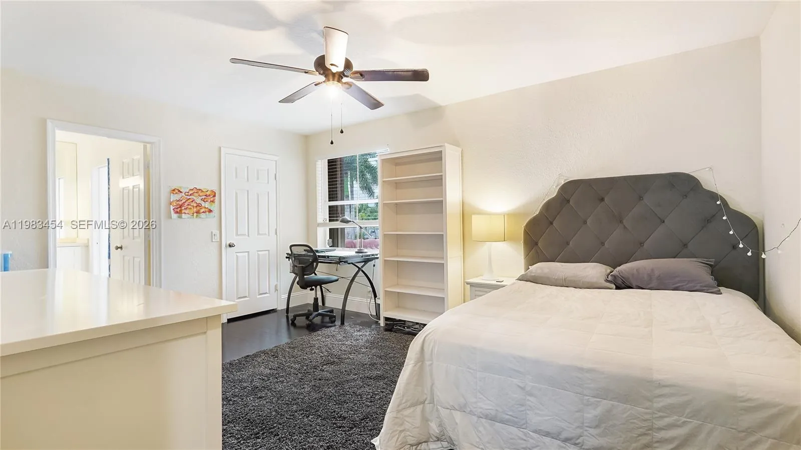 1646 Victoria Pointe Ln, Weston, Florida 33327, Weston, Florida 33327, 4 Bedrooms Bedrooms, ,4 BathroomsBathrooms,Residential,For Sale,1646 Victoria Pointe Ln, Weston, Florida 33327,A11983454