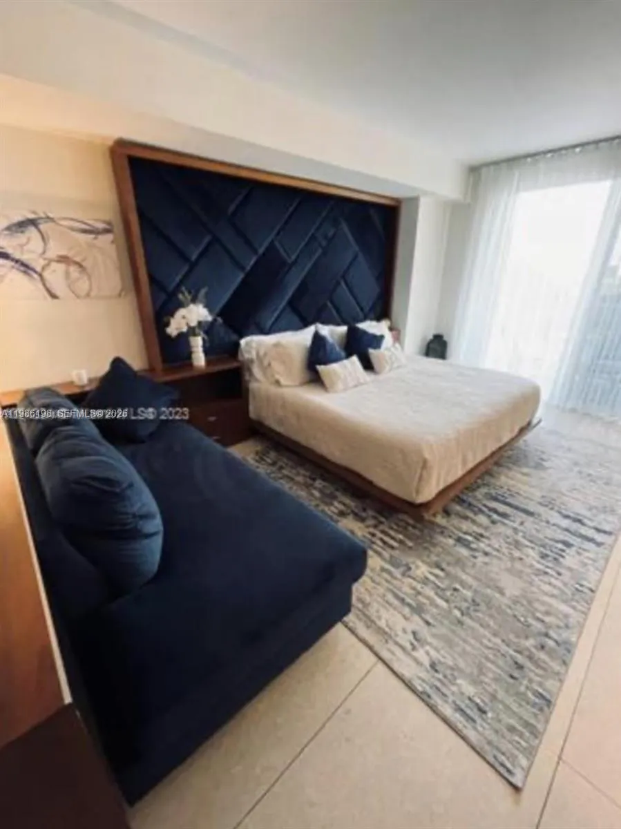 50 Biscayne Blvd 607, Miami, Florida 33132, Miami, Florida 33132, ,1 BathroomBathrooms,Residential Lease,For Rent,50 Biscayne Blvd 607, Miami, Florida 33132,A11986198