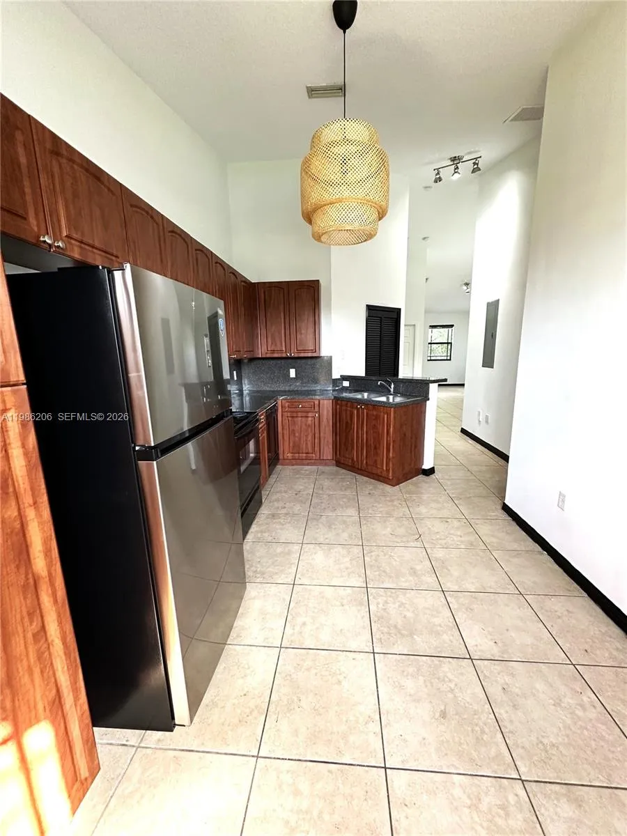 3550 Ne 5th St 202, Homestead, Florida 33033, Homestead, Florida 33033, 2 Bedrooms Bedrooms, ,2 BathroomsBathrooms,Residential Lease,For Rent,3550 Ne 5th St 202, Homestead, Florida 33033,A11986206