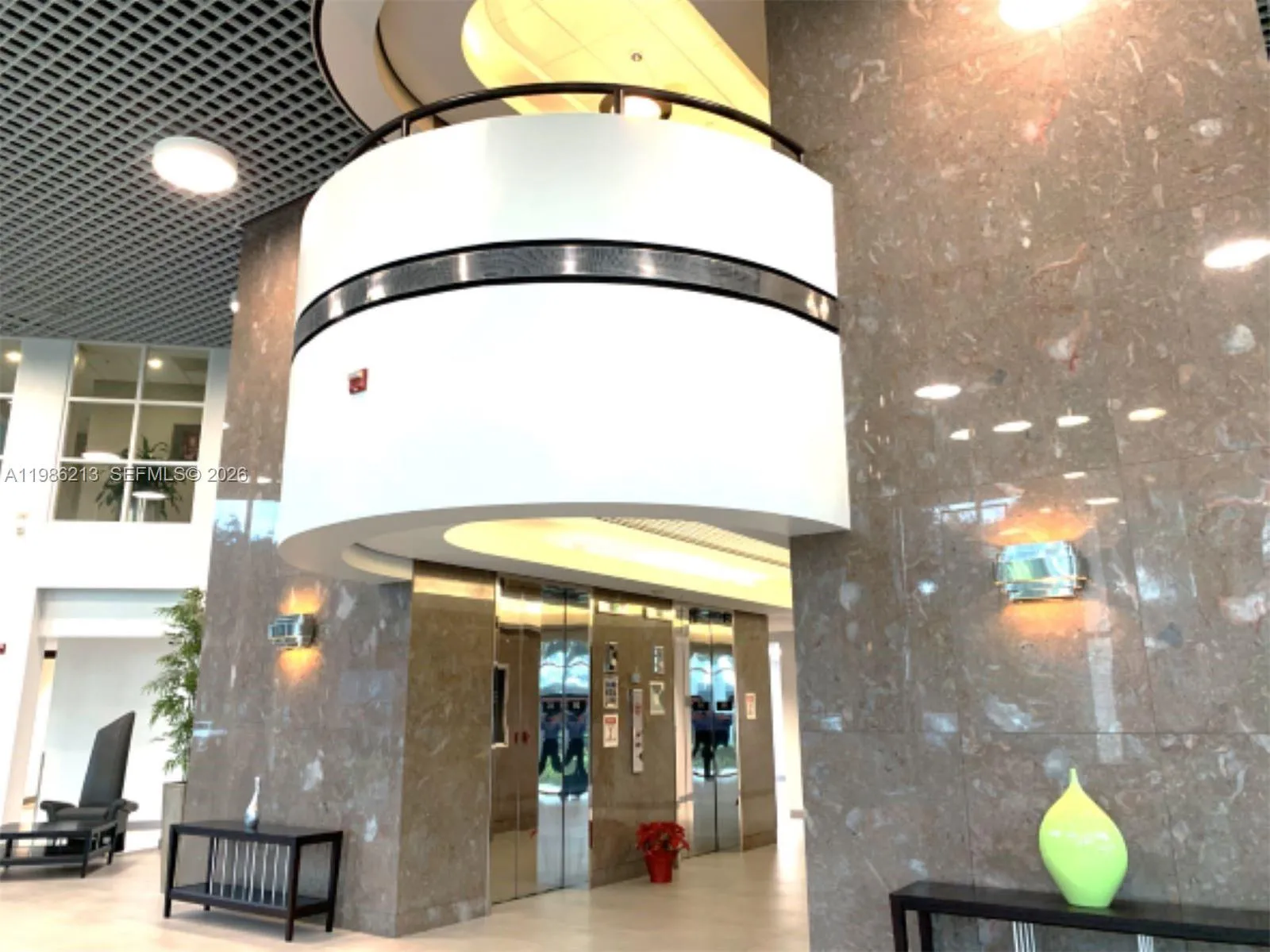 5959 Waterford District Dr 100, Miami, Florida 331, Miami, Florida 33126, ,Commercial Lease,For Rent,5959 Waterford District Dr 100, Miami, Florida 331,A11986213