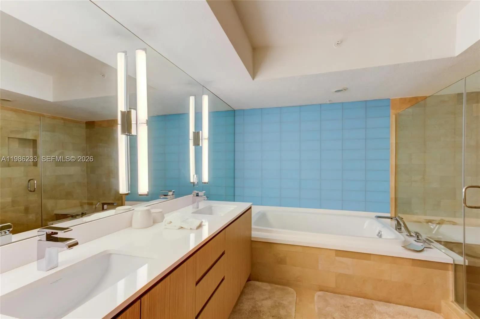 1500 Ocean Dr 601, Miami Beach, Florida 33139, Miami Beach, Florida 33139, 3 Bedrooms Bedrooms, ,3 BathroomsBathrooms,Residential,For Sale,1500 Ocean Dr 601, Miami Beach, Florida 33139,A11986233