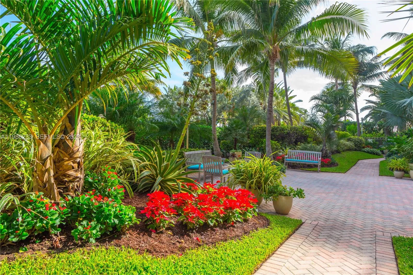 1500 Ocean Dr 601, Miami Beach, Florida 33139, Miami Beach, Florida 33139, 3 Bedrooms Bedrooms, ,3 BathroomsBathrooms,Residential,For Sale,1500 Ocean Dr 601, Miami Beach, Florida 33139,A11986233