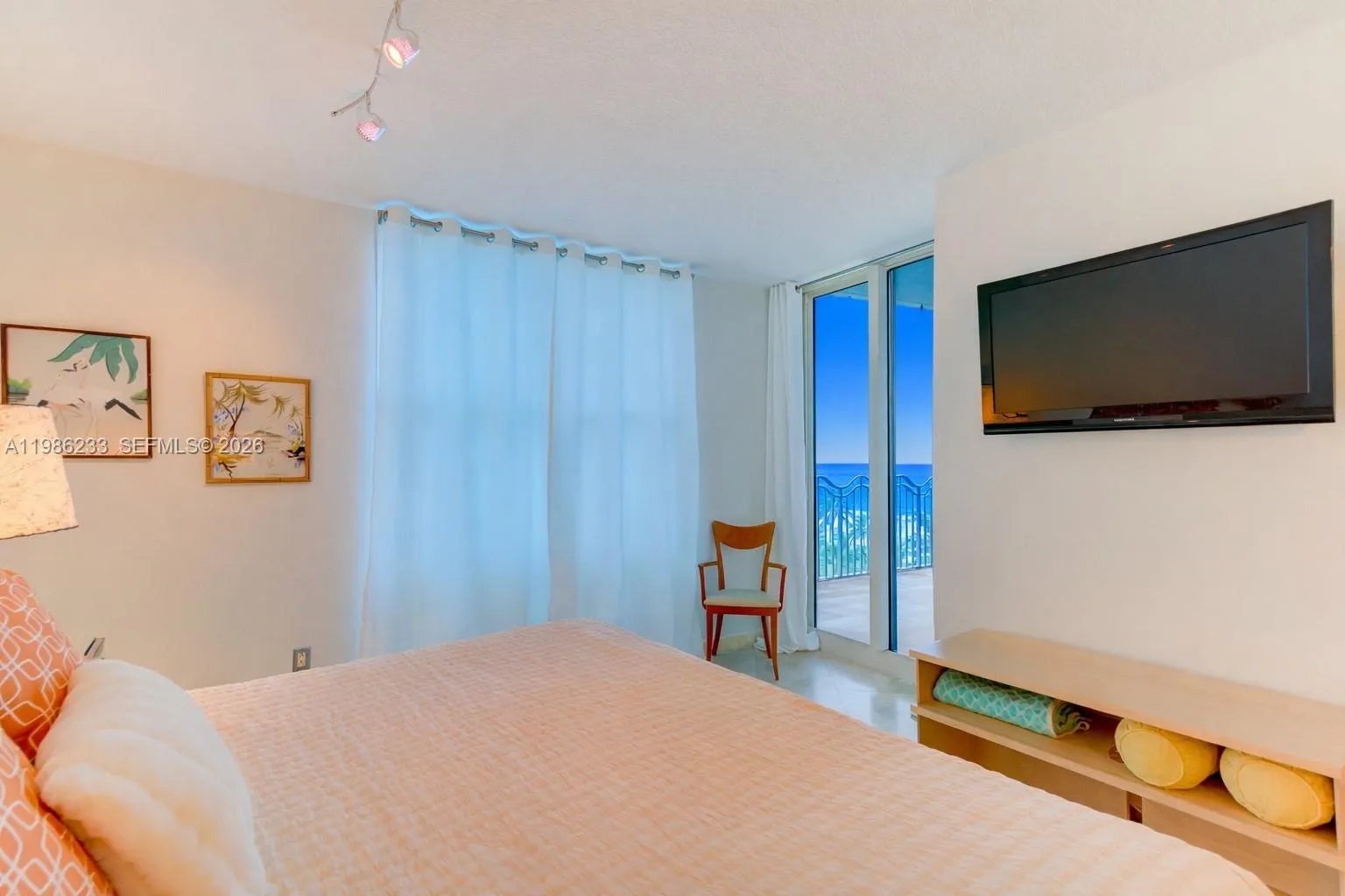 1500 Ocean Dr 601, Miami Beach, Florida 33139, Miami Beach, Florida 33139, 3 Bedrooms Bedrooms, ,3 BathroomsBathrooms,Residential,For Sale,1500 Ocean Dr 601, Miami Beach, Florida 33139,A11986233