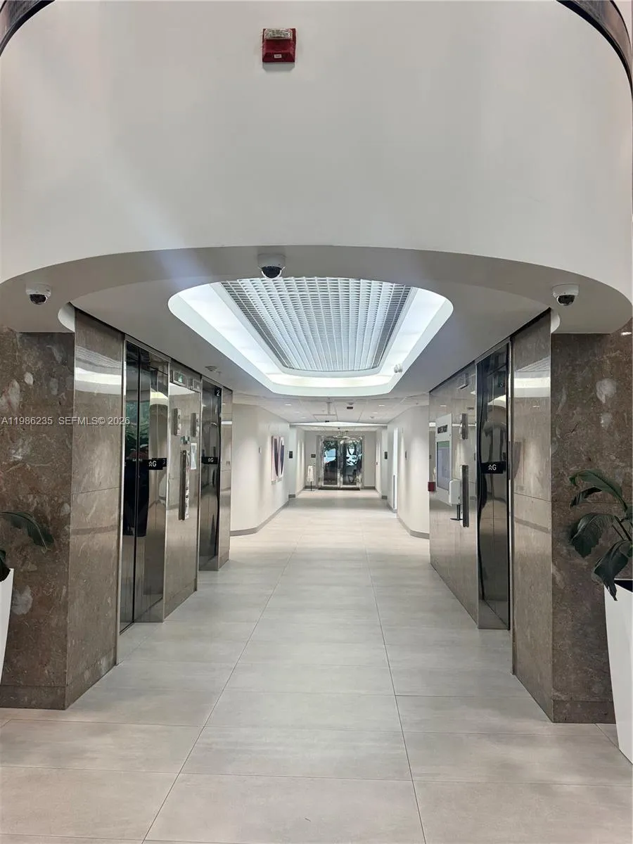 5959 Waterford District Dr 103, Miami, Florida 331, Miami, Florida 33126, ,Commercial Lease,For Rent,5959 Waterford District Dr 103, Miami, Florida 331,A11986235