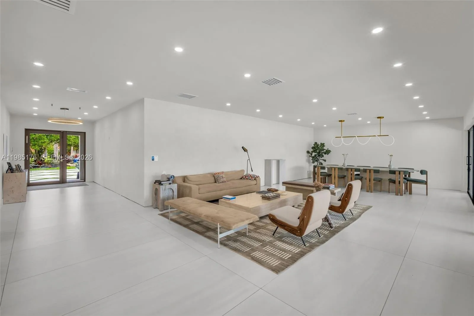 4430 Casper Ct, Hollywood, Florida 33021, Hollywood, Florida 33021, 6 Bedrooms Bedrooms, ,5 BathroomsBathrooms,Residential,For Sale,4430 Casper Ct, Hollywood, Florida 33021,A11985176
