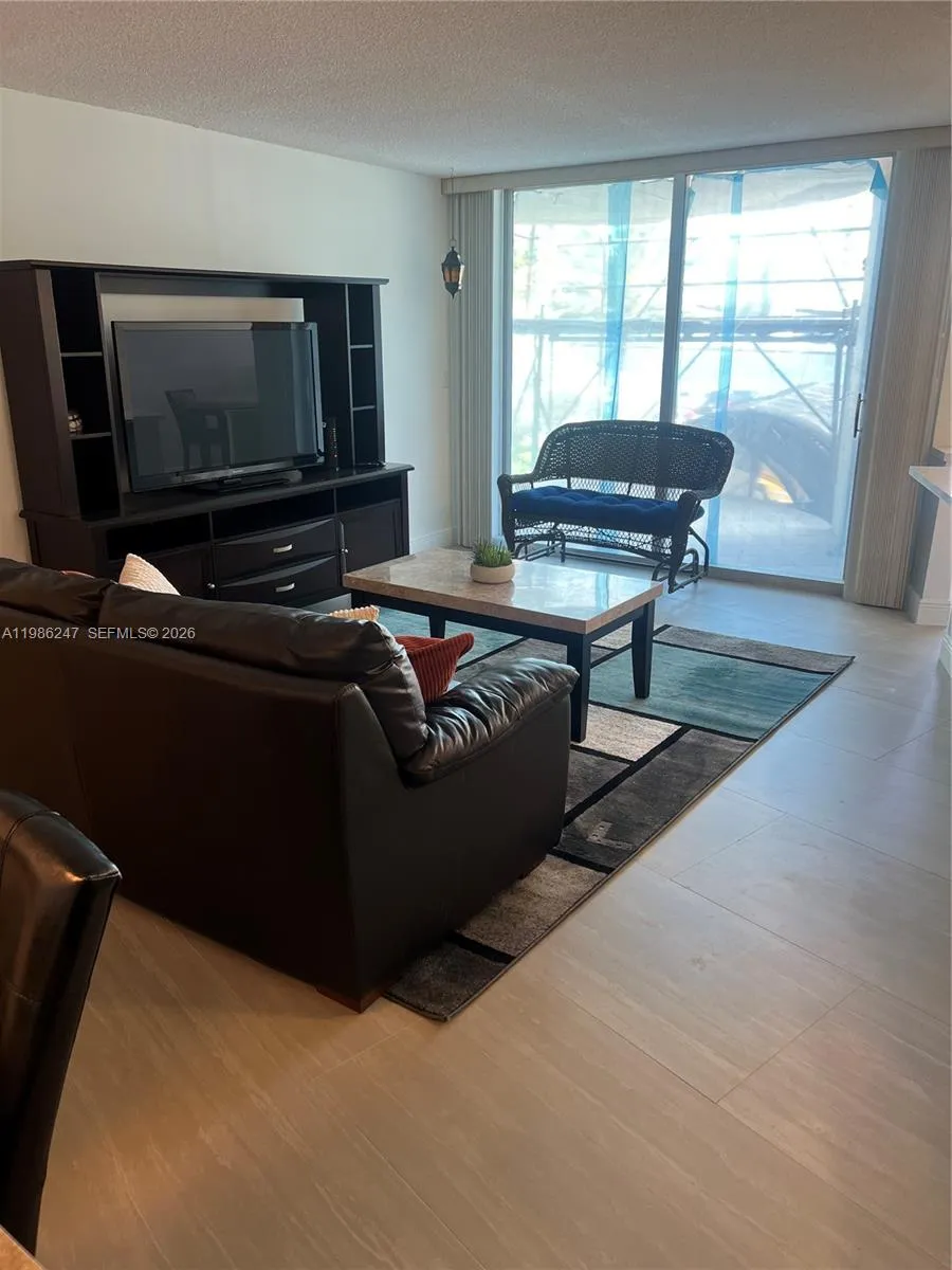 Hallandale Beach, Florida 33009, Hallandale Beach, Florida 33009, 2 Bedrooms Bedrooms, ,2 BathroomsBathrooms,Residential,For Sale, Hallandale Beach, Florida 33009,A11986247