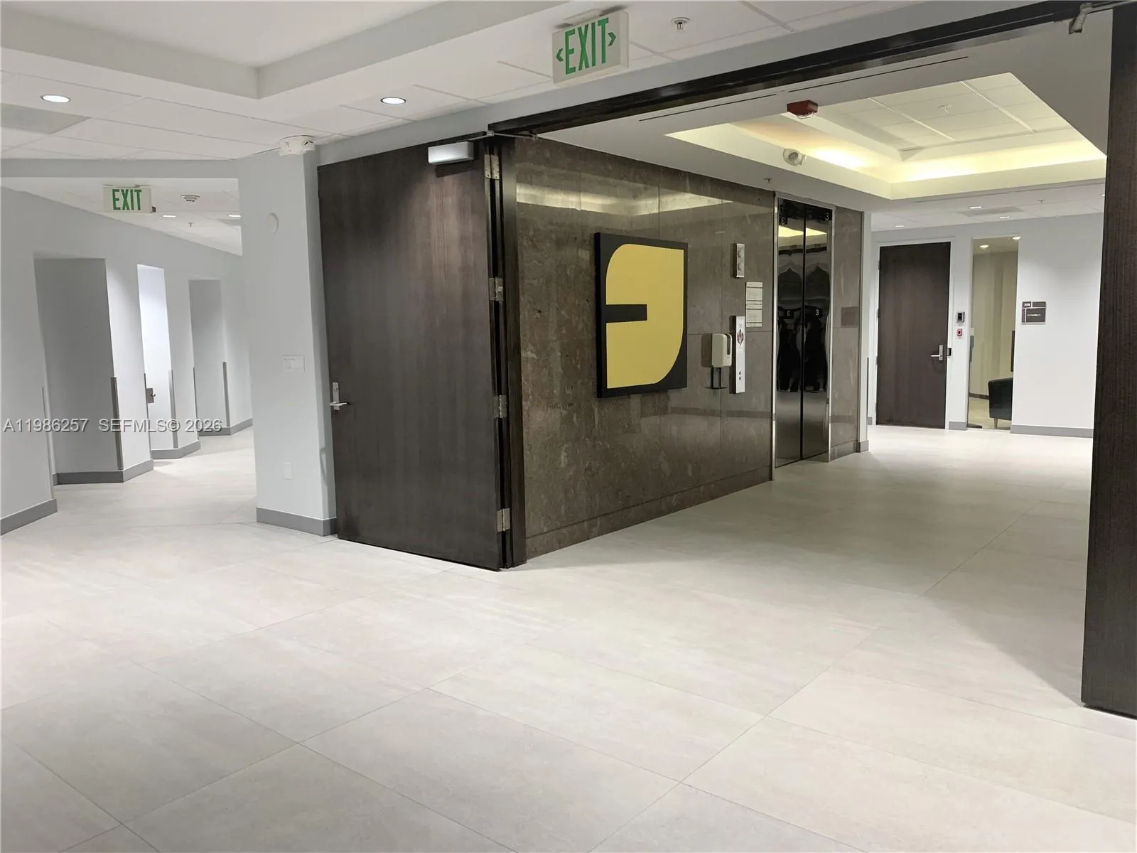 5959 Waterford District Dr 305, Miami, Florida 331, Miami, Florida 33126, ,Commercial Lease,For Rent,5959 Waterford District Dr 305, Miami, Florida 331,A11986257