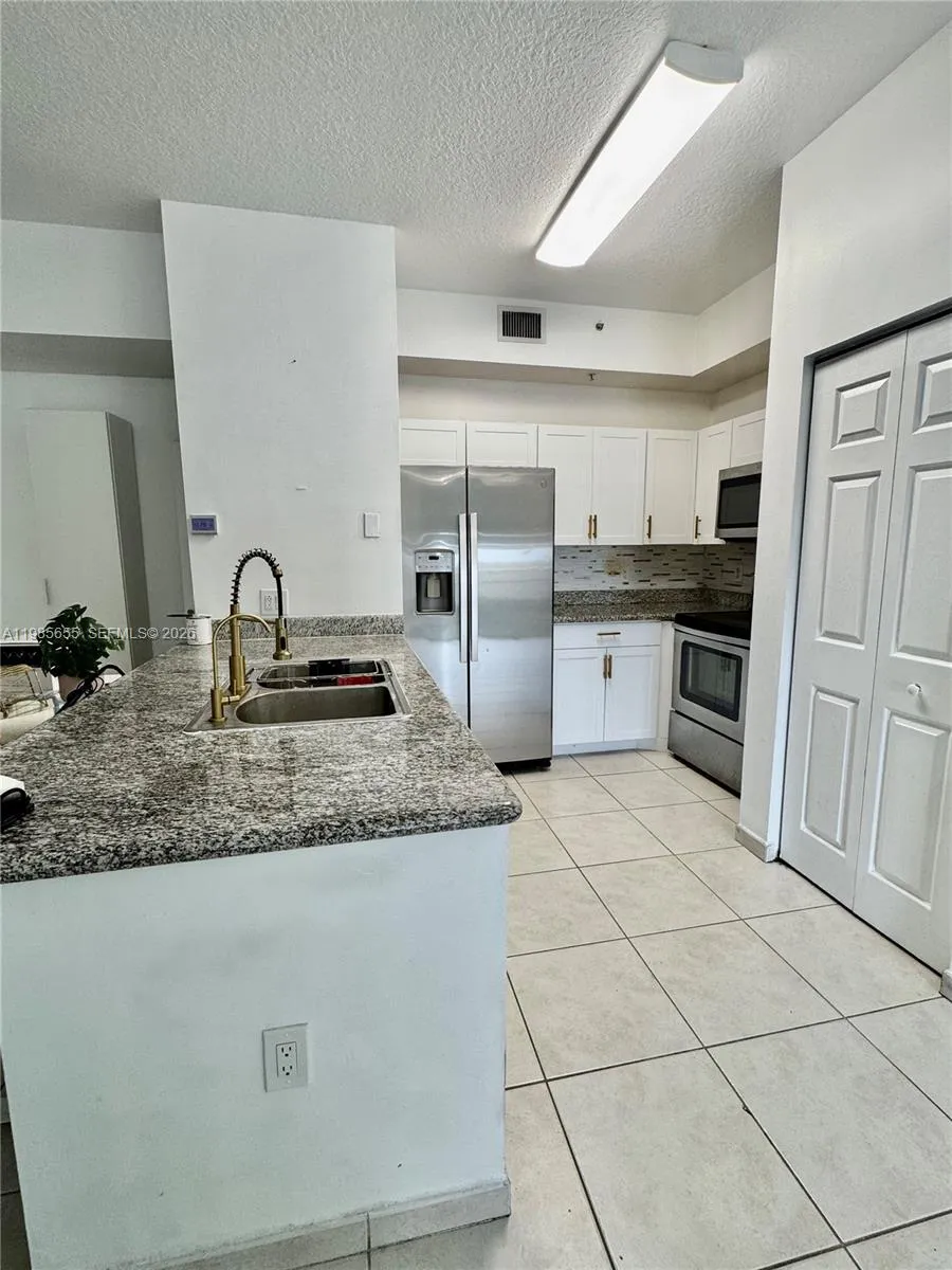 7290 Nw 114th Ave 210-7, Doral, Florida 33178, Doral, Florida 33178, 2 Bedrooms Bedrooms, ,2 BathroomsBathrooms,Residential Lease,For Rent,7290 Nw 114th Ave 210-7, Doral, Florida 33178,A11985655 7290 Nw 114th Ave 210-7, Doral, Florida 33178, Doral, Florida 33178, 2 Bedrooms Bedrooms, ,2 BathroomsBathrooms,Residential Lease,For Rent,7290 Nw 114th Ave 210-7, Doral, Florida 33178,A11985655
