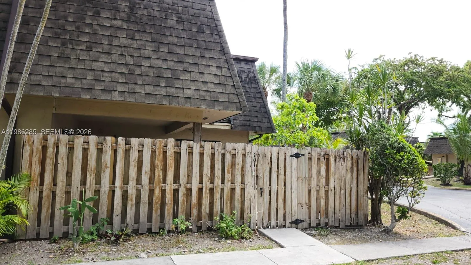 14293 Sw 94th Cir Ln 101-27, Miami, Florida 33186, Miami, Florida 33186, 3 Bedrooms Bedrooms, ,2 BathroomsBathrooms,Residential Lease,For Rent,14293 Sw 94th Cir Ln 101-27, Miami, Florida 33186,A11986285 14293 Sw 94th Cir Ln 101-27, Miami, Florida 33186, Miami, Florida 33186, 3 Bedrooms Bedrooms, ,2 BathroomsBathrooms,Residential Lease,For Rent,14293 Sw 94th Cir Ln 101-27, Miami, Florida 33186,A11986285