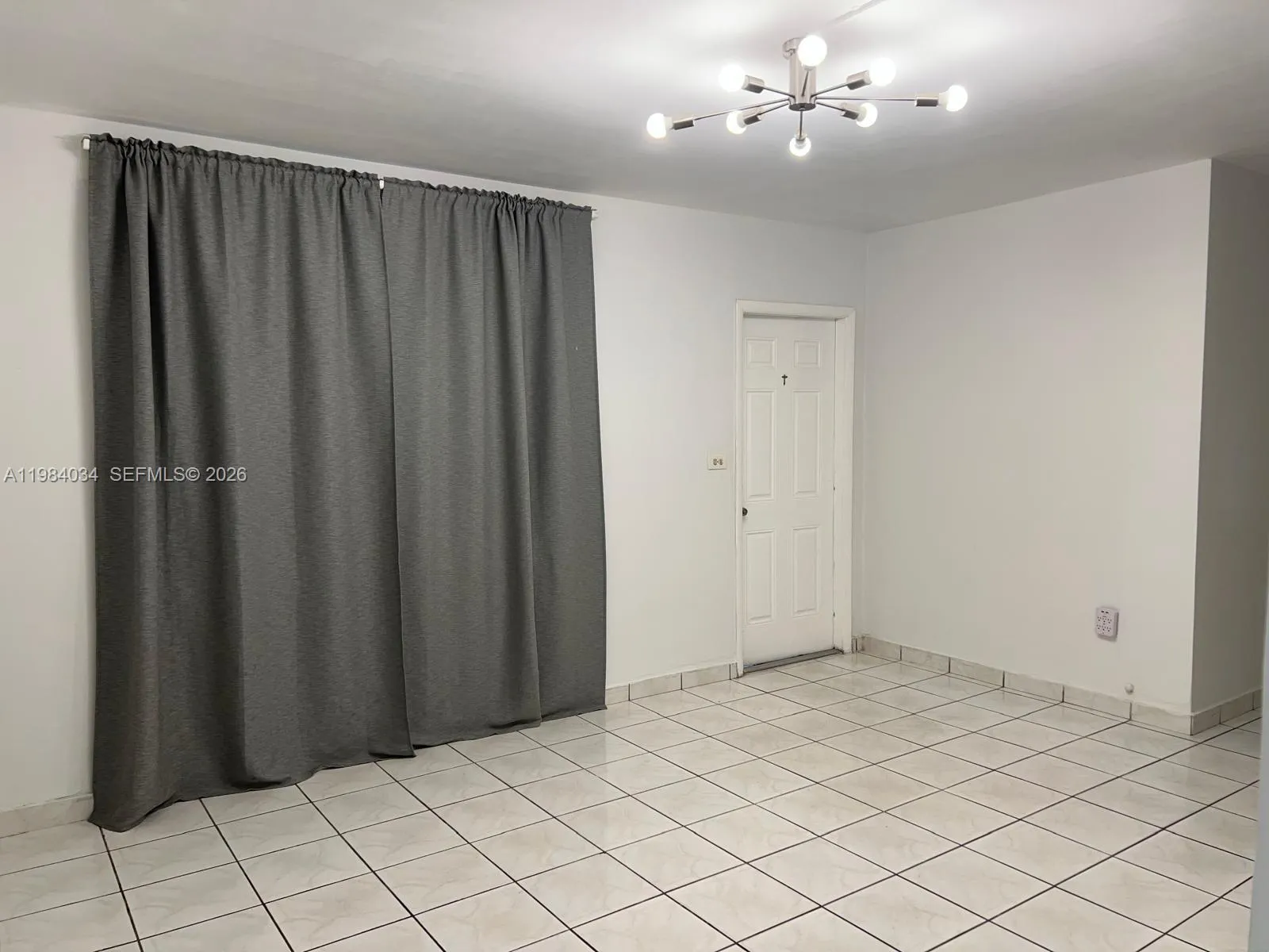 2300 Sw 3rd Ave 4, Miami, Florida 33129, Miami, Florida 33129, 1 Bedroom Bedrooms, ,1 BathroomBathrooms,Residential Lease,For Rent,2300 Sw 3rd Ave 4, Miami, Florida 33129,A11984034