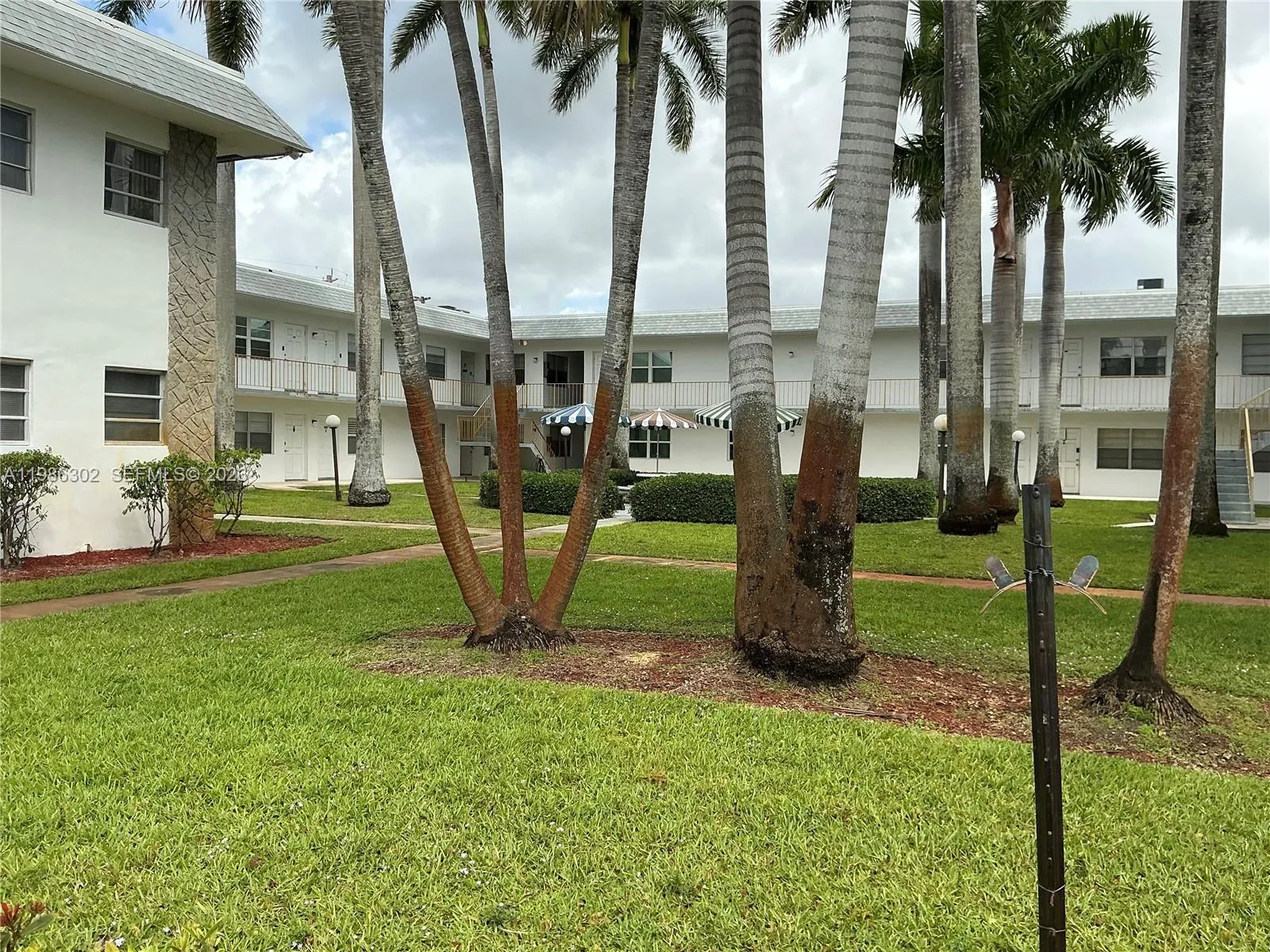 6211 Sw 37th St 203, Davie, Florida 33314, Davie, Florida 33314, 2 Bedrooms Bedrooms, ,1 BathroomBathrooms,Residential Lease,For Rent,6211 Sw 37th St 203, Davie, Florida 33314,A11986302