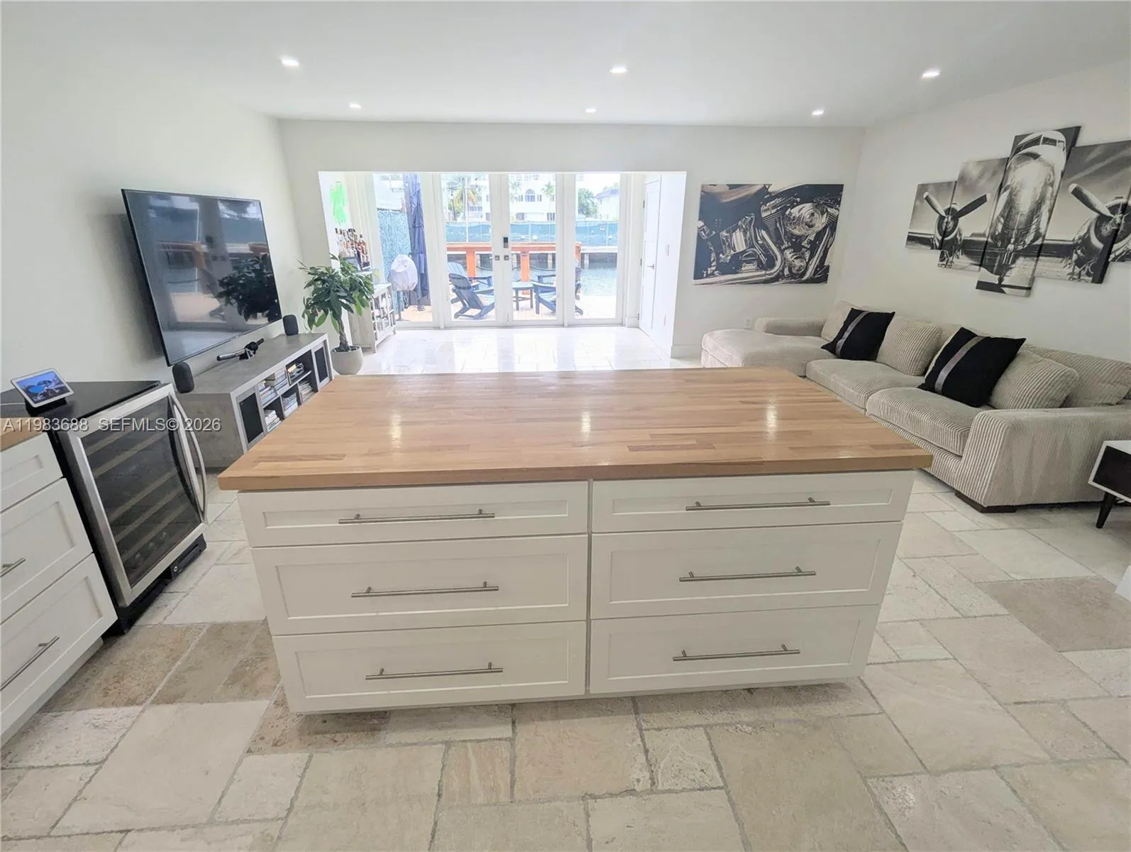 3789 Ne 167th St 42, North Miami Beach, Florida 33, North Miami Beach, Florida 33160, 3 Bedrooms Bedrooms, ,2 BathroomsBathrooms,Residential,For Sale,3789 Ne 167th St 42, North Miami Beach, Florida 33,A11983688