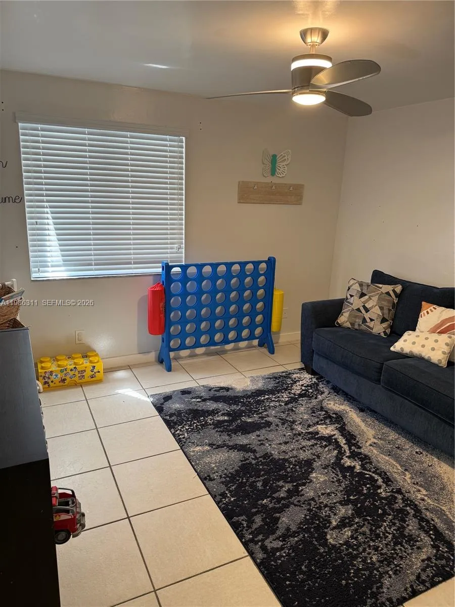 1461 Nw 113th Ave, Pembroke Pines, Florida 33026, Pembroke Pines, Florida 33026, 3 Bedrooms Bedrooms, ,3 BathroomsBathrooms,Residential,For Sale,1461 Nw 113th Ave, Pembroke Pines, Florida 33026,A11986311