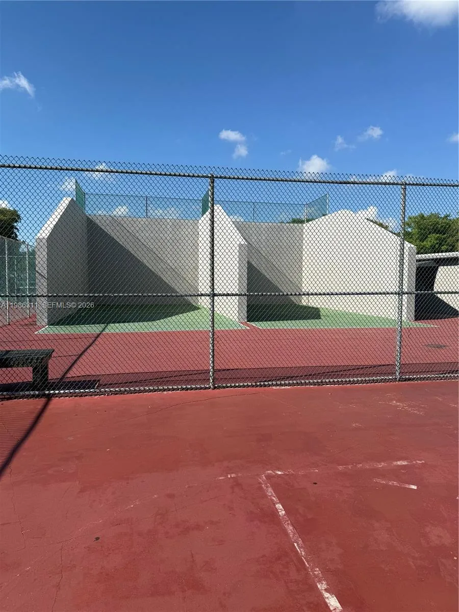 1461 Nw 113th Ave, Pembroke Pines, Florida 33026, Pembroke Pines, Florida 33026, 3 Bedrooms Bedrooms, ,3 BathroomsBathrooms,Residential,For Sale,1461 Nw 113th Ave, Pembroke Pines, Florida 33026,A11986311