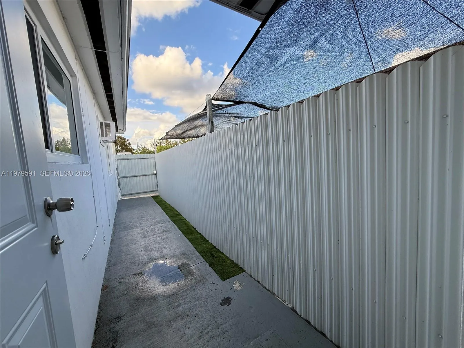 7550 Nw 2nd Ter 7550, Miami, Florida 33126, Miami, Florida 33126, 2 Bedrooms Bedrooms, ,1 BathroomBathrooms,Residential Lease,For Rent,7550 Nw 2nd Ter 7550, Miami, Florida 33126,A11979591