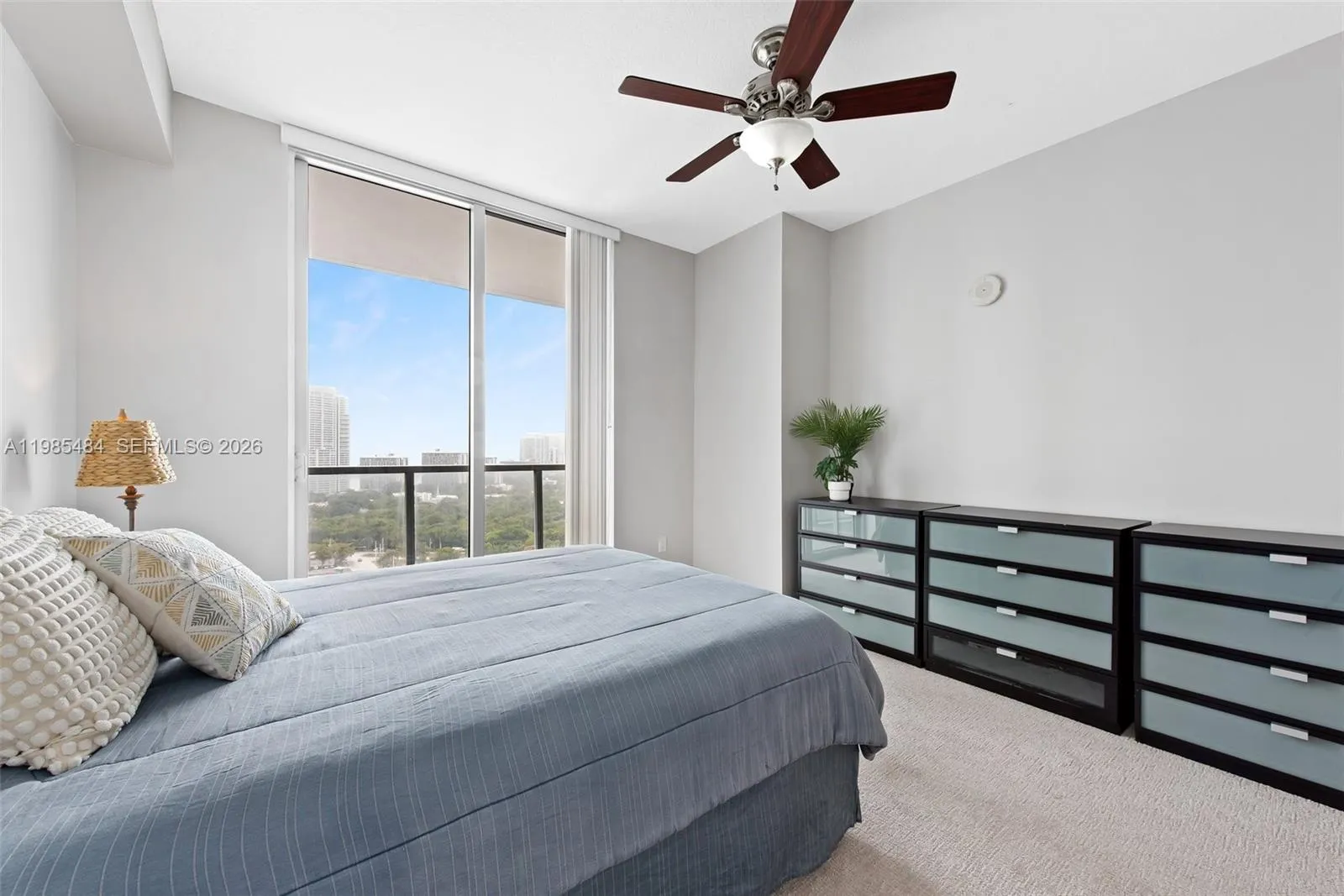 79 Sw 12th St 2503-s, Miami, Florida 33130, Miami, Florida 33130, 2 Bedrooms Bedrooms, ,2 BathroomsBathrooms,Residential Lease,For Rent,79 Sw 12th St 2503-s, Miami, Florida 33130,A11985484