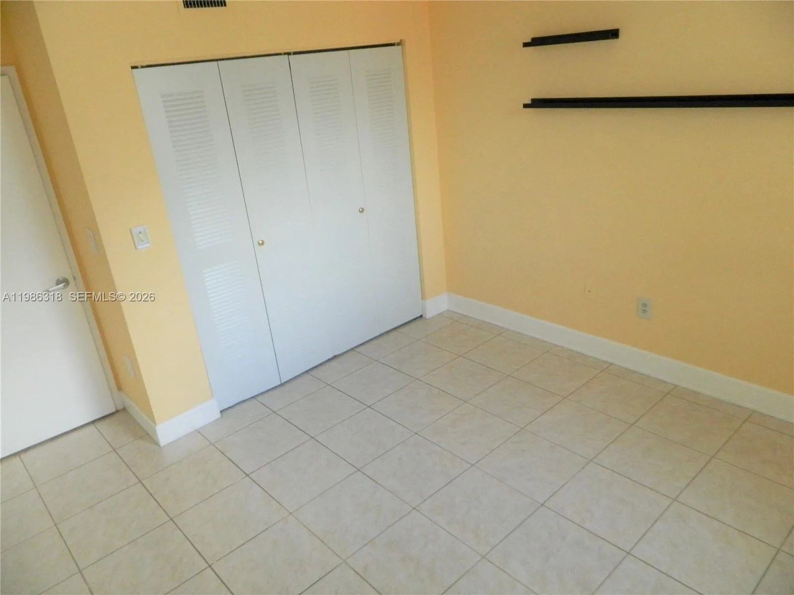 8261 Nw 8th St 131, Miami, Florida 33126, Miami, Florida 33126, 1 Bedroom Bedrooms, ,1 BathroomBathrooms,Residential Lease,For Rent,8261 Nw 8th St 131, Miami, Florida 33126,A11986318